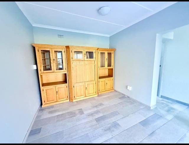 4 BEDROOM HOUSE FOR SALE IN FLORA GARDENS